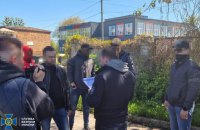 У Харкові прокурор вимагав 35 тисяч доларів у потерпілого за “активізацію” розслідування шахрайських дій з нерухомістю, - СБУ 