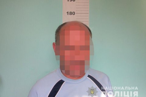 В Киеве пьяный мужчина "заминировал" станцию метро из-за того, что ему не хватило денег на поезд