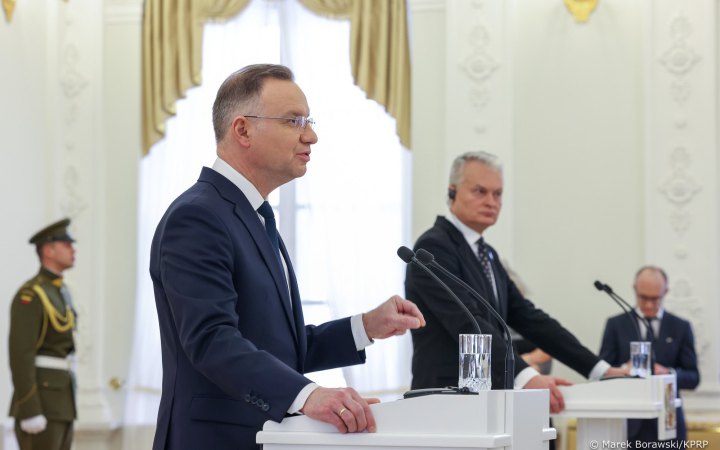 "Важливо підтримувати Україну", – Дуда у Вільнюсі