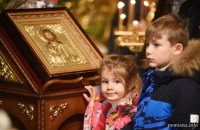 Соцопитування: більшість українців не сумніваються в існуванні Бога