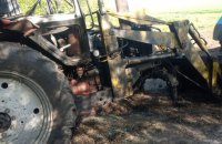 На Херсонщині внаслідок ворожого обстрілу загинув тракторист