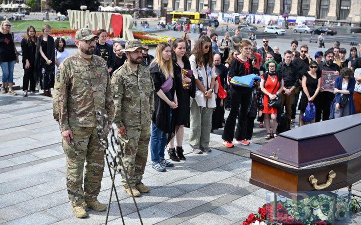 У Києві попрощалися з парамедикинею Філіп'євою, яка загинула на війні з РФ