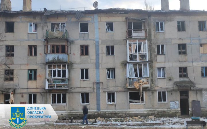 Росіяни обстріляли Торецьк та Цукурине, загинула жінка, – прокуратура