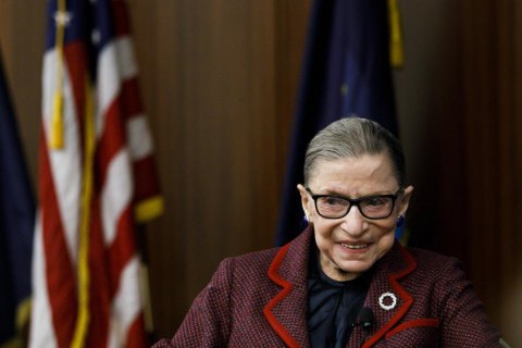 Умерла старейшая судья Верховного суда США Рут Гинзбург