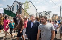 Порошенко: вопрос Крыма уходит с повестки дня