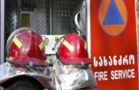 В Тбилиси 10 человек отравились дымом во время пожара