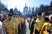 Минимум религии. Что украинцы думают о церкви и ее роли в государстве 