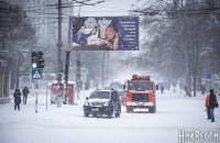 Укравтодор перечислил закрытые из-за снегопада трассы