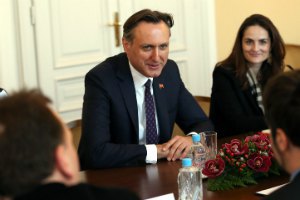 ПА ОБСЕ призвала сепаратистов отменить "абсурдные" референдумы на востоке Украины