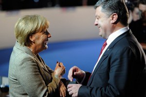 Порошенко встретится с Меркель накануне саммита 16-17 октября в Италии