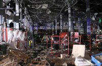Рятувальники показали наслідки ракетного удару по терміналу "Нової пошти" на Харківщині