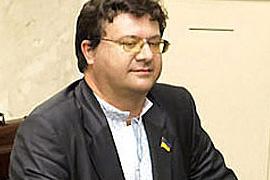 Оппозиция предлагает лишить пенсии Януковича и Азарова