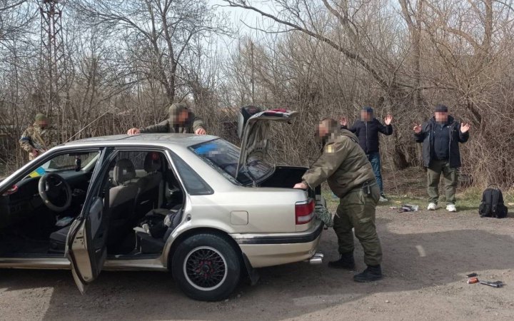 На Одещині чоловік записався у тероборону, щоб незаконно переправляти через кордон військовозобов’язаних
