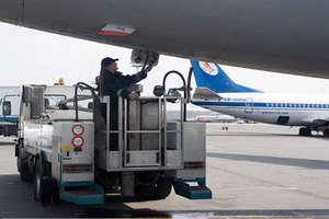 Московские аэропорты столкнулись с нехваткой топлива