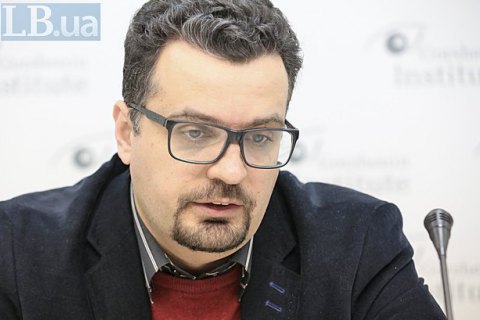 НАПК просит главу Госкино Ильенко объяснить выдачу премий его кузине