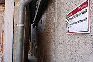 Влада Німеччини хоче закрити найвужчу вулицю у світі