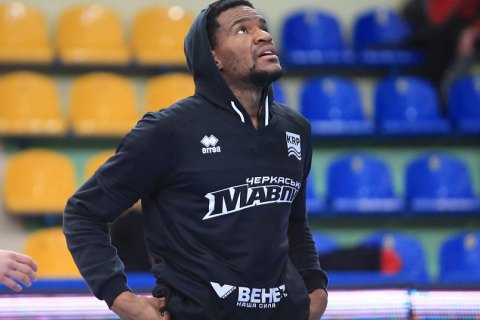 Американский баскетболист "Черкасских обезьян" дезертировал из клуба и оставил Украину из-за страха за свою жизнь