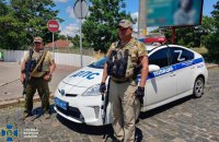 Окупанти на Херсонщині шукають дезертирів, які тікають у цивільному