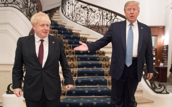 Британський експрем'єр Джонсон і колишній президент США Трамп обговорили ситуацію в Україні