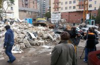 В Киеве местные жители подрались с охраной незаконной стройки