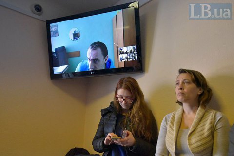 Суд разрешил Крысину участвовать в суде по видеосвязи