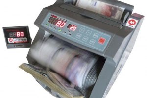 Количество переводов из-за границы в Украину увеличилось на треть