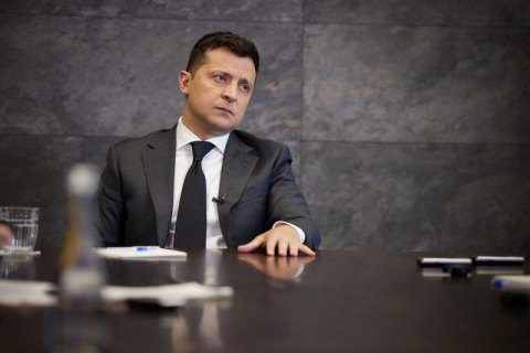 У президентському рейтингу лідирують Володимир Зеленський  та Петро Порошенко, - Центр Разумкова