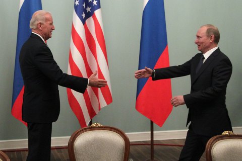 Байден на саммите обсудит с Путиным Украину и Беларусь 