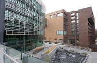 Американский университет оставил своих студентов без праздников