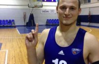 "Райо Вальекано" оштрафовали за оскорбления Романа Зозули фанатами
