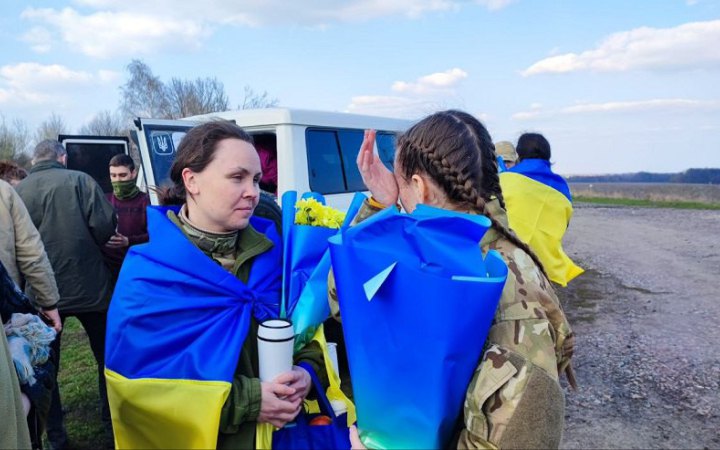 Росія тримає в неволі понад 400 українських жінок