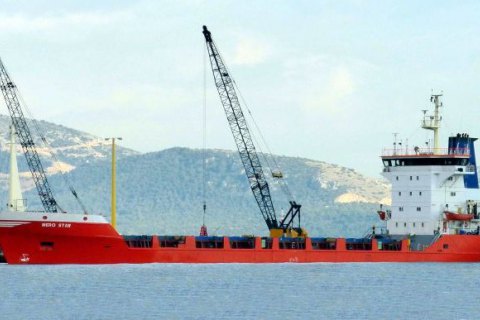 Два украинских корабля могли пострадать в результате взрыва в порту Бейрута
