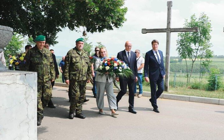 Тернопільщину відвідала делегація Чехії на чолі з міністеркою оборони