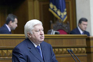 Пшонка: с начала года на коррупции поймали 25 высоких чиновников