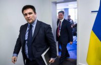 Возвращение России в ПАСЕ, конфликт Зеленского с Климкиным и освобождение солдат Медведчуком: какие связи между этими событиями?