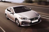 Тест-драйв нового Lexus ES в салонах официальных дилеров Lexus