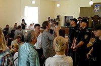 Обвинувачені в убивстві Макар побилися в залі суду