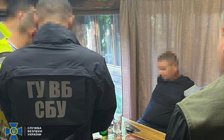 У Чернівцях керівник будівельного підприємства намагався підкупити співробітника СБУ