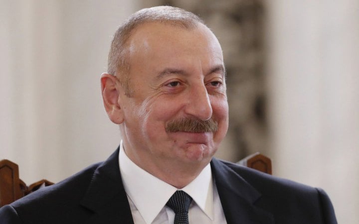 Алієв підтвердив, що в Баку відбулася зустріч ексокопосадовців Німеччини і представників Росії: обговорювали війну в Україні 