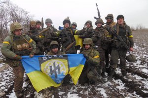 Полк "Азов" просит помощи с доставкой солярки