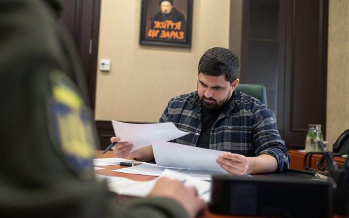 Ткаченко заявив про позов проти Кличка через "розширення повноважень"