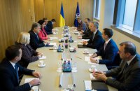 Открыв огонь против украинских судов, Россия перешла красную линию, - Порошенко