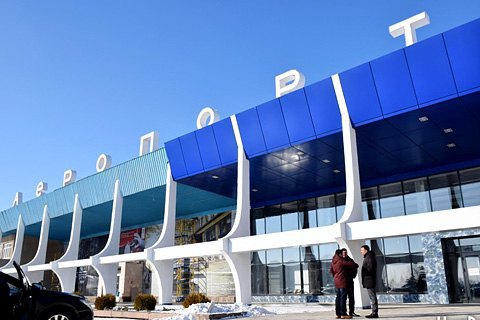 Аэропорт Николаева принял первый регулярный авиарейс из Киева