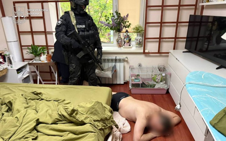 На Закарпатті групу киян підозрюють у спробі заволодіти нерухомістю іноземки на понад 21 млн грн