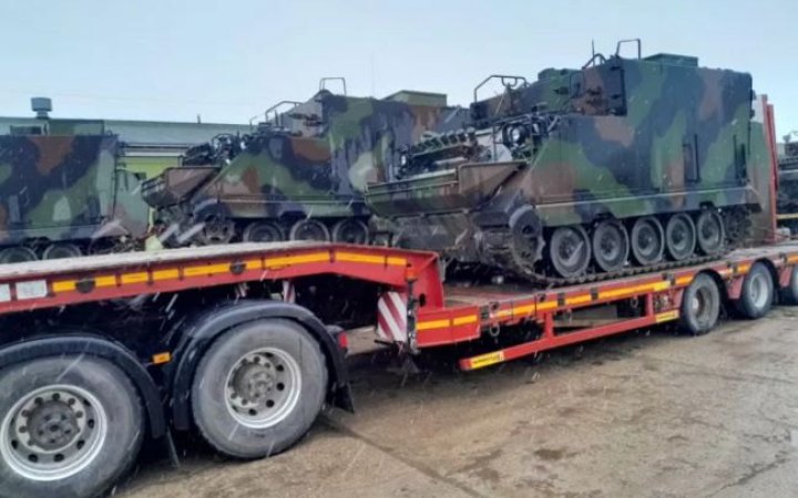 Литва передала Україні бронетранспортери М577