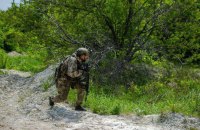Тижнева кількість боїв знизилася, але на окремих напрямках зіткнень стало більше. Зокрема – на Харківському