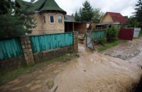 В Ивано-Франковской области из-за затопления эвакуировали жилые дома и больницу с зараженными коронавирусом (обновлено)
