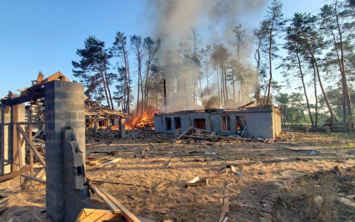 Росіяни завдали ракетного удару по Балаклії на Харківщині, постраждали 12 людей