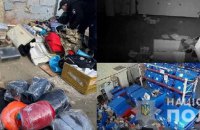 У Києві під час комендантської години поштовий склад обікрали на майже 1 млн грн