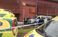 Мужчина с мечом зарубил учителя в шведской школе
